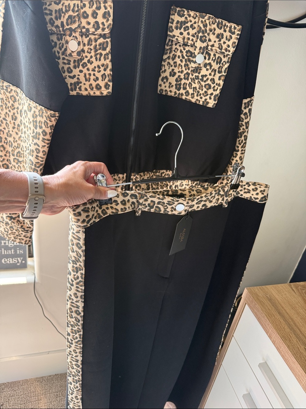 Aleeza Paris NWT L Black Women's (skirt only) with Leopard Trim on waist & side - Picture 4 of 9